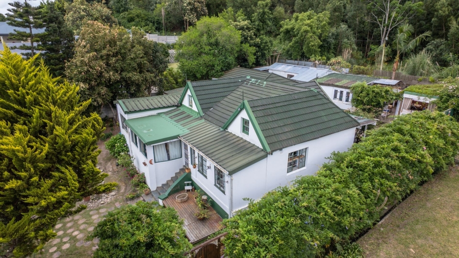 4 Bedroom Property for Sale in Knysna Central Western Cape